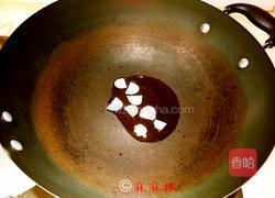 腊肠丁炒四季豆的做法图解6