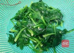 菠菜拌金针菇的做法图解5