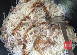 肉丝炒粉的做法图解8
