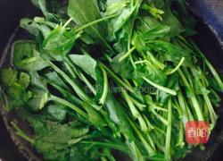 菠菜木耳炒鸡蛋的做法图解2