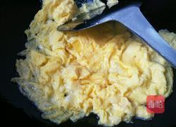 韭菜鸭蛋的做法图解6