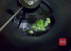 番茄鸡蛋菠菜汤的做法图解2