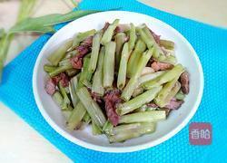 腐乳肉丝炒空心菜梗的做法图解8