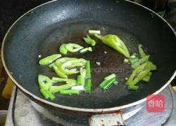 胡萝卜炒鸡蛋的做法图解4