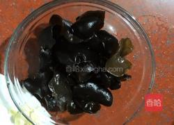 木耳肉片炒青瓜的做法图解3