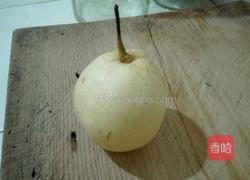 冰糖川贝炖雪梨的做法图解1