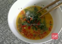 红椒香椿炒鸡蛋的做法图解3