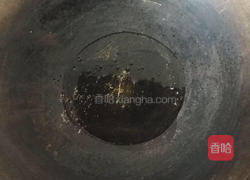 蒜苔炒木耳的做法图解3