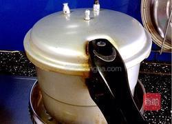 炖猪蹄的做法图解18