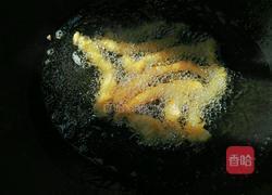 炸无骨鸡柳的做法图解7