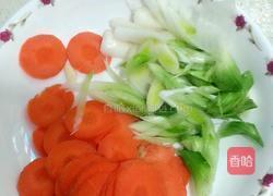 蒜苗回锅肉的做法图解2