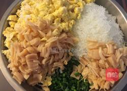 韭菜鸡蛋虾皮饺子的做法图解7