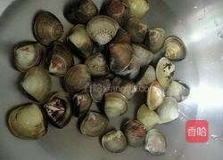 青蛤蒸蛋的做法图解1