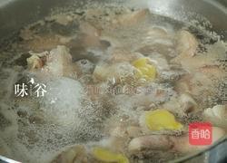 腐乳烧猪蹄的做法图解3