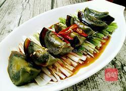 红油凉拌皮蛋的做法图解7