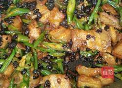 青椒炒五花肉的做法图解7