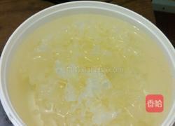 红枣莲子银耳汤的做法图解2