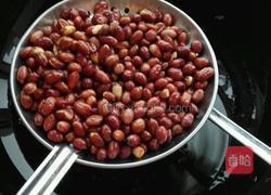 炒花生米的做法图解6
