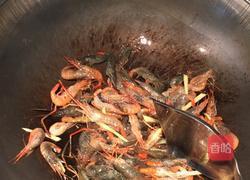 椒盐油爆虾的做法图解4