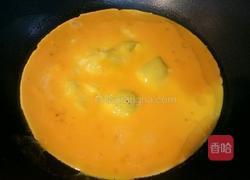 鸡蛋炒丝瓜的做法图解4