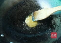 香菇黄豆猪蹄煲的做法图解7