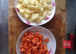 芸豆炖土豆的做法图解1