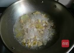 蚕豆烧鸡肉的做法图解5