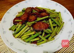 腊肠炒蒜苔的做法图解5