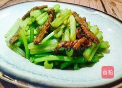 牛肉炒芹菜的做法图解7