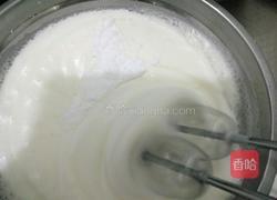 黑森林蛋糕卷的做法图解5