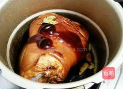 炖肘子的做法图解5