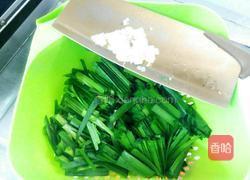鸡蛋炒韭菜的做法图解5