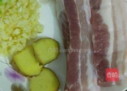 蒜泥白切肉的做法图解1