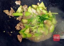 家常丝瓜炒肉的做法图解7