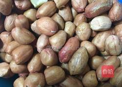 泡椒花生米的做法图解1
