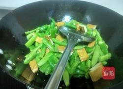 清炒蒜蓉四季豆的做法图解9