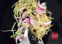酸辣洋葱土豆丝的做法图解6