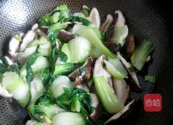 清炒香菇油菜的做法图解7