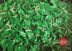 凉拌香干马兰头的做法图解5