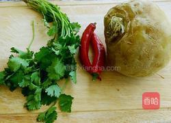 香菜辣椒腌芥菜的做法图解1