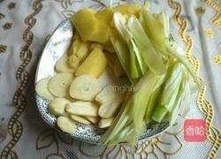 西红柿烧豆角的做法图解2