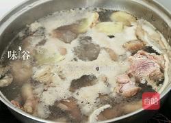 黄豆猪脚汤的做法图解3