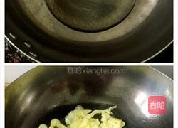 火腿肠鸡蛋炒饭的做法图解3