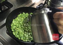 清炒蚕豆的做法图解6