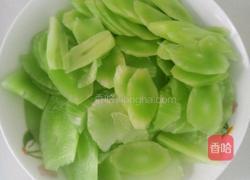 鸡蛋炒莴笋的做法图解1