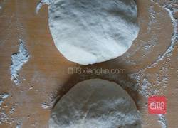 白菜肉馅蒸饺子的做法图解1