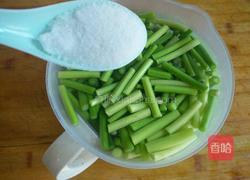 腌蒜苔的做法图解3