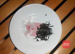 冰红茶的做法图解1