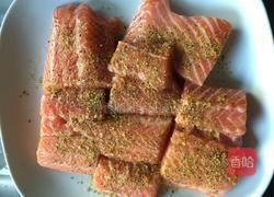 煎三文鱼的做法图解3