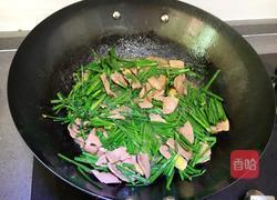 韭菜炒猪肝的做法图解6
